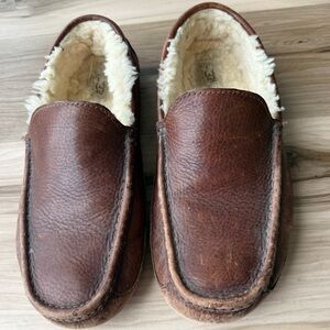 UGG Ascot Leather Slippers